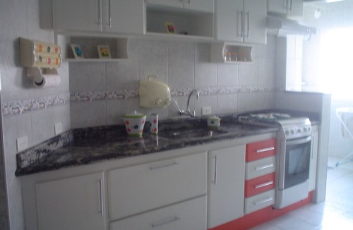 Aviacao Apartment | Beachfront property with barbecue, 3 suites, 2 garages, and internet.