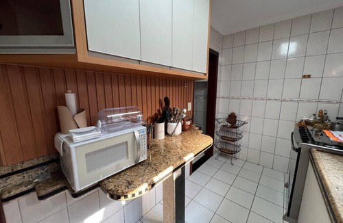 Piuma House | Beachfront property with ocean view in Piúma, near Iriri, sleeps up to 23 people with camping facilities.