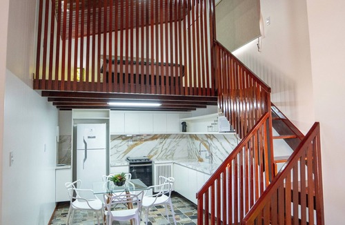 Caponga Ski Chalet | Beachfront Retreat with Pool and Garden