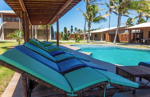 Caponga Apartment | Beachfront Studio with Pool Caponga