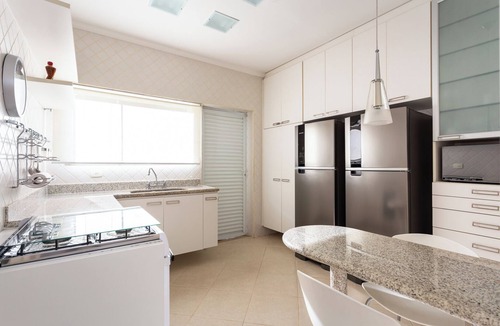 Jardim Virginia House | Beautiful house on Enseada beach - 150mts from the beach