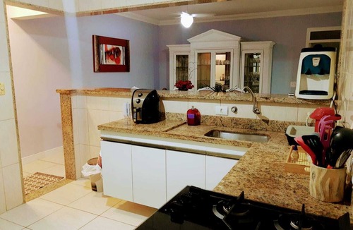 Enseada Apartment | Beautiful 3-bedroom apartment (1 suite). Air conditioning, Wi-Fi, 2 parking spaces.