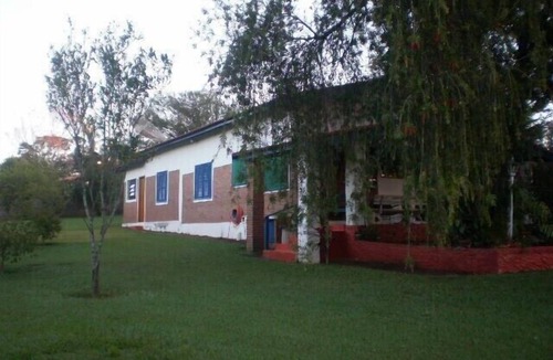 Campinas House | Beautiful country house (Porã-Yepotá) with pool, orchard, all grass