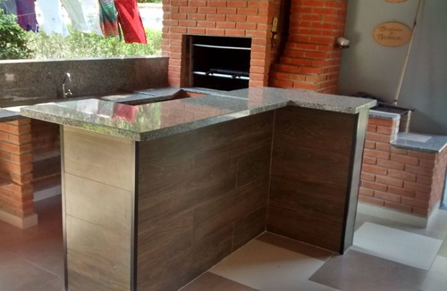 Chacaras Primavera House | Beautiful country house with pool and lots of green