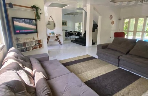 Guaratuba House | Beautiful house for season Bertioga