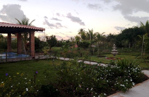 Mucuri House | Beautiful house on a deserted beach.
