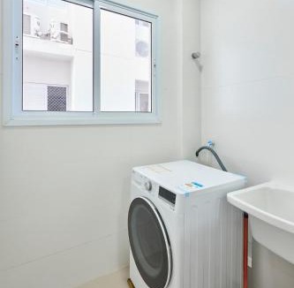 Centro Apartment | Beautiful in Ubatuba - Barbecue, Pool, Air Conditioning