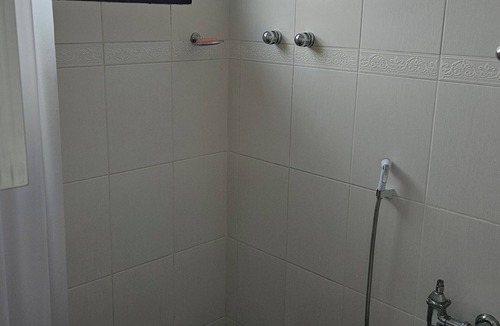 Catete Apartment | Beautiful Studio with Sugarloaf Mountain View. Easy access to tourist attractions, subway and SDU.