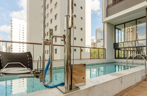 Campo Belo Apartment | Beautiful Studio With Pool in Campo Belo Hmc0320