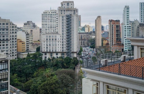 Central Zone Apartment | BHomy Bela Vista Ótima localização APM1604