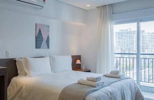 Central Zone Apartment | BHomy Bela Vista Bem localizado APM1601