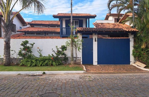 Buzios House | Blue house in Geribá