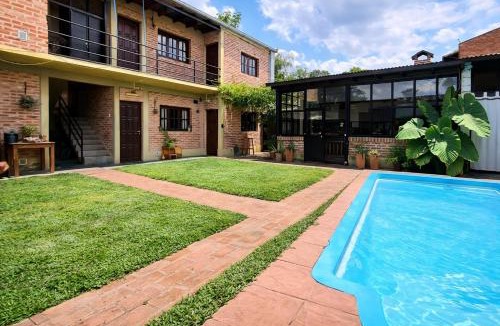 Reyes House | Bocados de Reyes