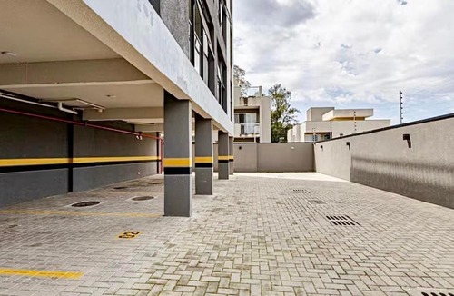 Cajuru Apartment | Botani.co · Studio com garagem perto da UFPR e Jardim Botânico