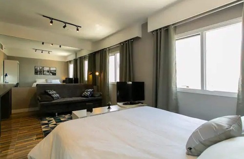 Alphaville Industrial Apartment | Style Studio @ Alphaville | WiFi | Daily Cleaning