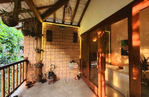 Arraial d'Ajuda Cottage | Arraial d'ajuda - house with 4 bedrooms - central area - near Rua Mucugê.