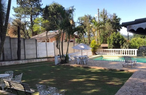 Cotia House | Resting Corner Farm