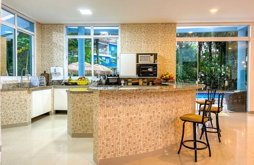Costa do Sol House | Linda Casa Orquídea - 250m da Praia de Guaratuba