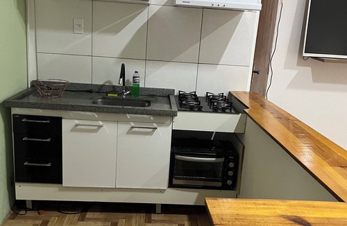 Mogi das Cruzes House | Studio flat with kitchen in central area with air conditioning and garage