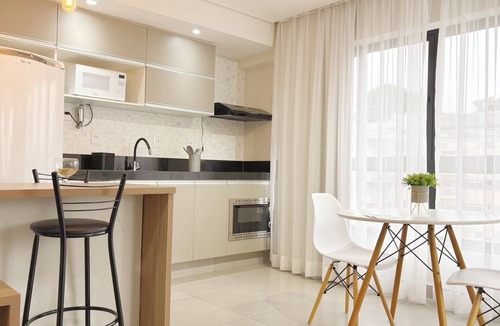 Sao Lourenco House | Brand New Flat in the City Center with Air Condit.