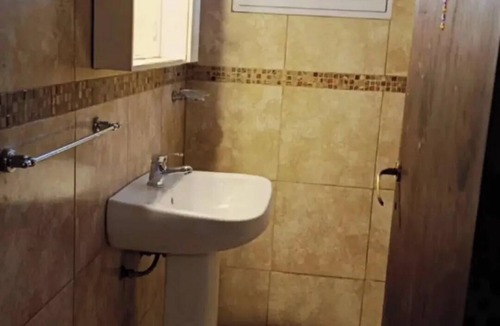 Rio Tercero Apartment | Bright Apartment with Green View, AC and WiFi - Close to the Beach Resort