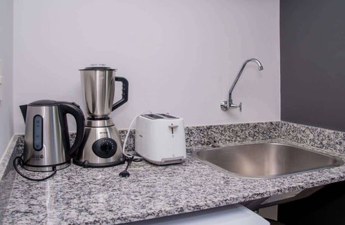 Asuncion Apartment | Business Apt, Workspace, Pool & Gym, Near Malls