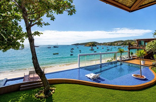 Buzios Villa | Buz005 - Beautiful mansion in front of the sea in Búzios