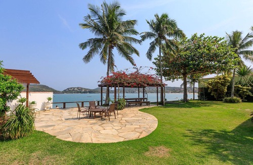Village da Ferradura Villa | Buz029 - Prestigious house in front of the sea in Búzios