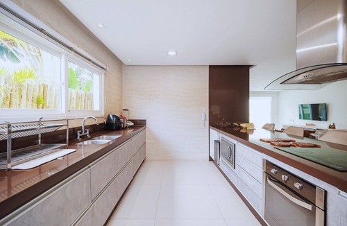 Downtown Buzios House | BZ68 Rua das Pedras, House with pool