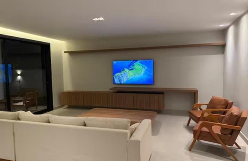 Gardenia Azul House | Bz91 Centro 600m da rua das pedras c piscina!