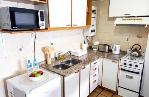 Historic Center Apartment | Cálido dos ambientes a metros de Plaza Independencia