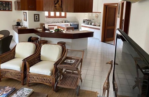 Praia do Toque-Toque Pequeno House | Casa Al Mare- 50 m from the beach- in a gated community
