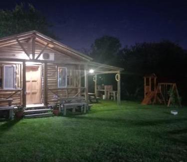 Gualeguaychu House | Cabaña de Don Alfonso con parque y parrilla
