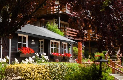 San Carlos de Bariloche Cabin | Cabaña en Bariloche con vista al lago para 4 personas