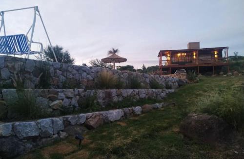Bialet Masse Ski Chalet | Cabaña LA PEDRERA - Pileta y a metros del Rio