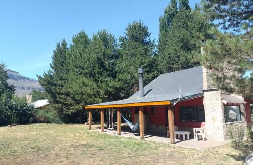 San Martin de los Andes Ski Chalet | Cabaña Quela