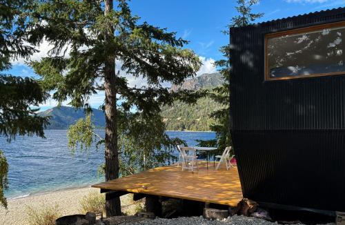 Villa Catedral Ski Chalet | Cabaña Sobre Playa Lago Gutiérrez 2