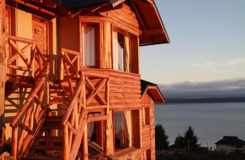 San Carlos de Bariloche Cabin | Cabañas Chesa Engadina