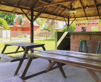 Chascomus Hotel | Cabañas La Viña