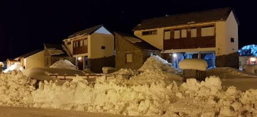 Caviahue Ski Chalet | Cabañas Las Cascadas