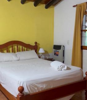 Bajo Lunlunta Ski Chalet | Cabañas Las Rosas