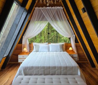 Caxias do Sul Ski Chalet | Cabana Bordô - Privacidade e Natureza na Serra Gaúcha