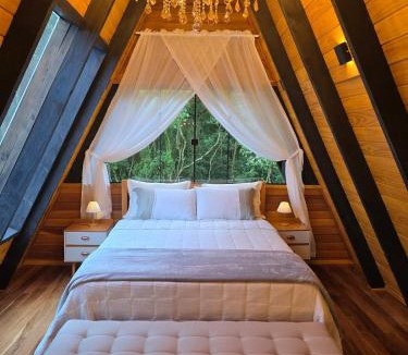 Caxias do Sul Ski Chalet | Cabana Bordô - Privacidade e Natureza na Serra Gaúcha