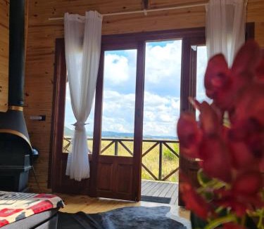 Vacas Gordas Ski Chalet | Cabana Canadá Black