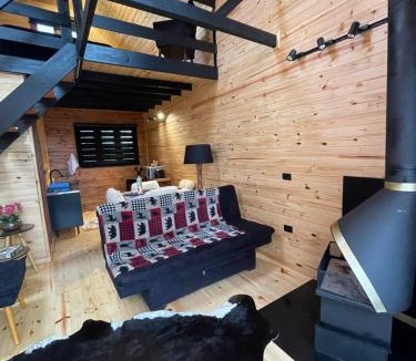Vacas Gordas Ski Chalet | Cabana Canadá Black