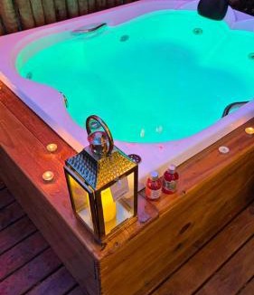 Baturite Ski Chalet | Cabana da arvore