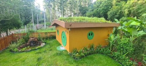 Sander House | Cabana Refúgio do Hobbit-Gramado @refugiodohobbit