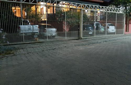 Ze Amandio House | CABANAS PARA ALUGUEL de TEMPORADA EM BOMBINHAS perto da praia