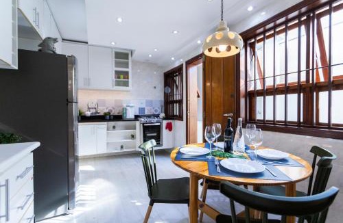 Sao Paulo Apartment | Casa 3 suítes, AC , Morumbi | Brazilian Corner