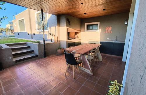 Villa San Nicolas House | Casa a 5 minutos de Villa Carlos Paz